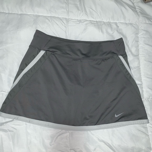 Nike Dresses & Skirts - Nike tennis skirt / golf skirt